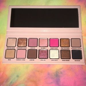 💗💕Kylie Holiday Palette💕💗